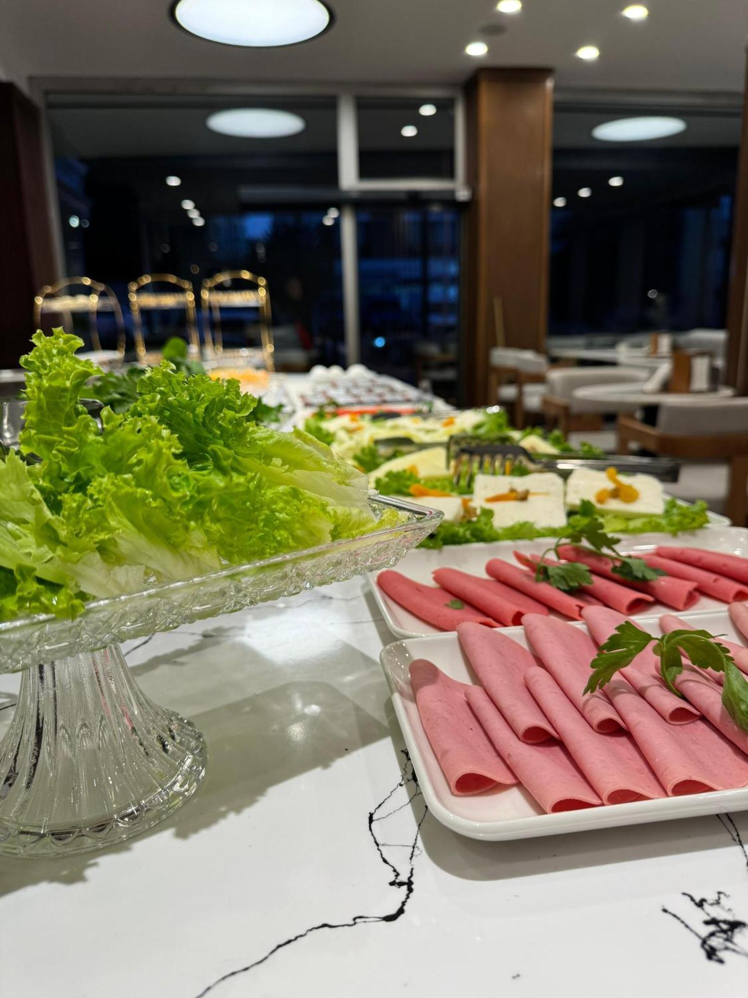 Istanblu Atasehir Отель